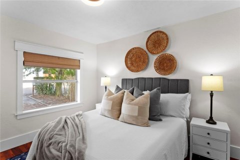 Casa en alquiler en Saint Petersburg, Florida, 2 dormitorios, 79.34 m2 № 2280205 - foto 16
