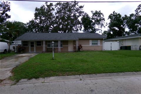 Villa ou maison à vendre à Clearwater, Floride: 2 chambres, 108.42 m2 № 1786818 - photo 1