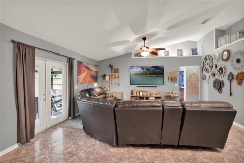 House in Lakeland, Florida 4 bedrooms, 166.39 sq.m. № 1798102 - photo 8