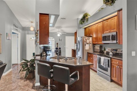 House in Lakeland, Florida 4 bedrooms, 166.39 sq.m. № 1798102 - photo 10