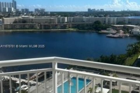 Copropriété à vendre à Aventura, Floride: 2 chambres, 145.39 m2 № 1940108 - photo 11