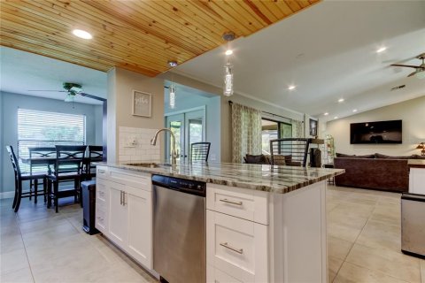Casa en venta en New Port Richey, Florida, 3 dormitorios, 153.47 m2 № 1900145 - foto 23