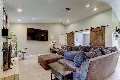 Casa en venta en New Port Richey, Florida, 3 dormitorios, 153.47 m2 № 1900145 - foto 11