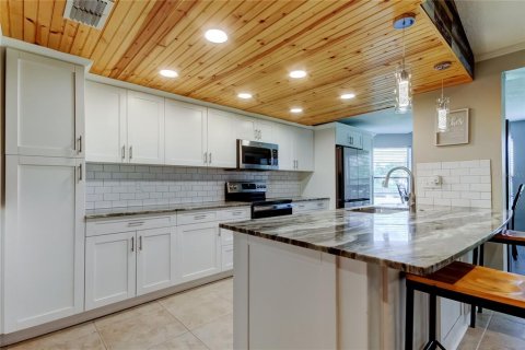 Casa en venta en New Port Richey, Florida, 3 dormitorios, 153.47 m2 № 1900145 - foto 19