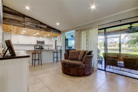 Casa en venta en New Port Richey, Florida, 3 dormitorios, 153.47 m2 № 1900145 - foto 16