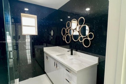 Villa ou maison à vendre à Cutler Bay, Floride: 4 chambres, 175.31 m2 № 1940963 - photo 3
