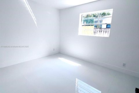 Villa ou maison à vendre à Cutler Bay, Floride: 4 chambres, 175.31 m2 № 1940963 - photo 8