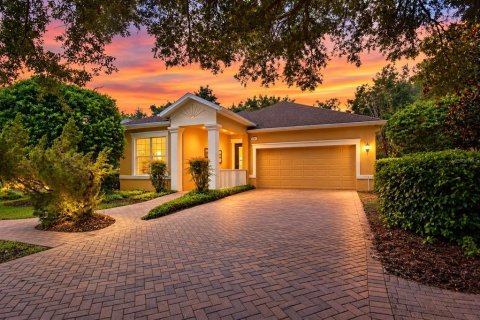 Casa en Brooksville, Florida 2 dormitorios, 183.2 m2 № 2387735