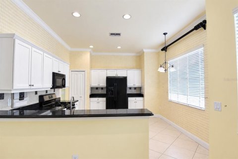 Casa en venta en Brooksville, Florida, 2 dormitorios, 183.2 m2 № 2387735 - foto 14