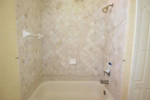 Casa en venta en Brooksville, Florida, 2 dormitorios, 183.2 m2 № 2387735 - foto 27