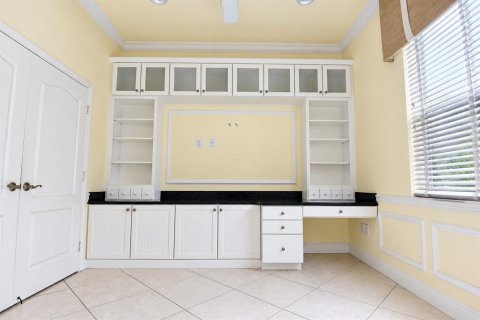 Casa en venta en Brooksville, Florida, 2 dormitorios, 183.2 m2 № 2387735 - foto 7