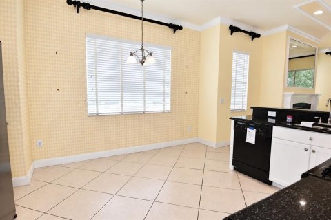 Casa en venta en Brooksville, Florida, 2 dormitorios, 183.2 m2 № 2387735 - foto 17