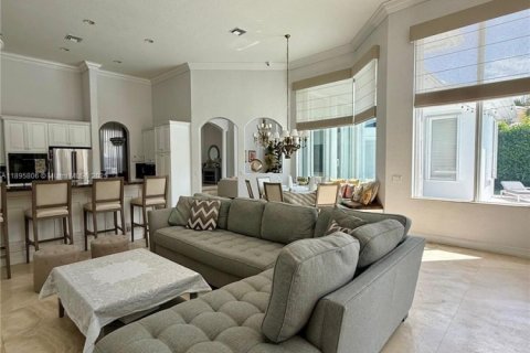 Casa en venta en Parkland, Florida, 6 dormitorios, 348.94 m2 № 1948227 - foto 10