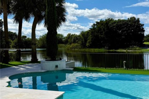 Casa en venta en Parkland, Florida, 6 dormitorios, 348.94 m2 № 1948227 - foto 24