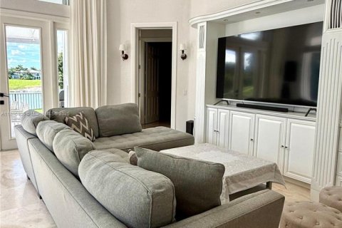 Casa en venta en Parkland, Florida, 6 dormitorios, 348.94 m2 № 1948227 - foto 8