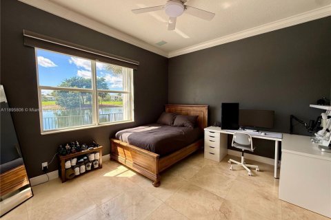 Casa en venta en Parkland, Florida, 6 dormitorios, 348.94 m2 № 1948227 - foto 13