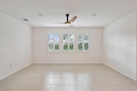 House in DeBary, Florida 3 bedrooms, 218.88 sq.m. № 2349314 - photo 21