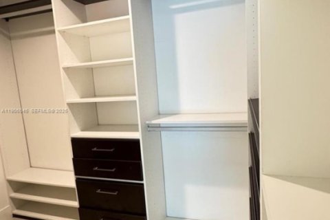 Купить кондоминиум в Авентура, Флорида 1 спальня, 112.78м2, № 1971475 - фото 14