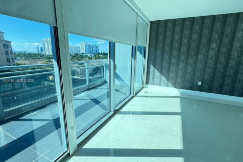 Купить кондоминиум в Авентура, Флорида 1 спальня, 112.78м2, № 1971475 - фото 11