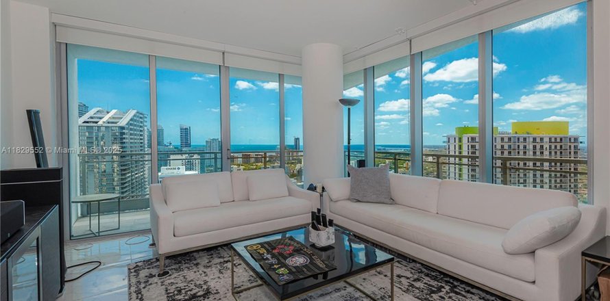 Condo à Miami, Floride, 2 chambres № 1804543
