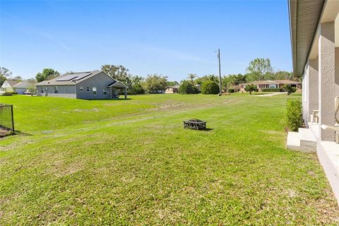 House in Howey-in-the-Hills, Florida 3 bedrooms, 205.31 sq.m. № 2094401 - photo 7