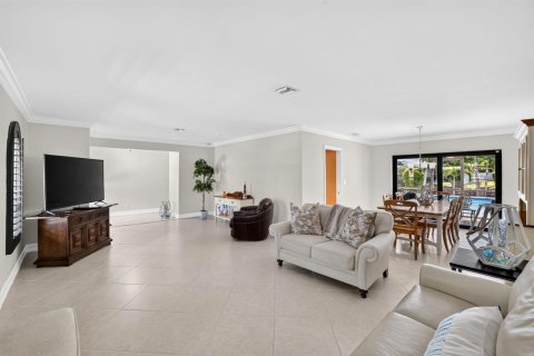 Casa en venta en Fort Lauderdale, Florida, 3 dormitorios, 206.52 m2 № 2185166 - foto 5