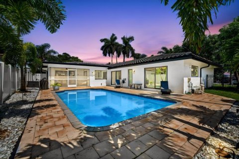 Casa en Fort Lauderdale, Florida 3 dormitorios, 206.52 m2 № 2185166