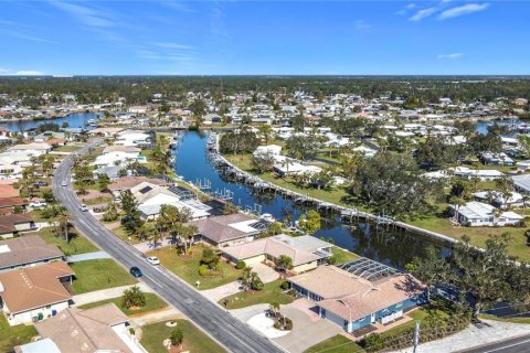 Villa ou maison à vendre à Englewood, Floride: 3 chambres, 165.55 m2 № 1524586 - photo 8