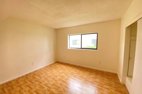 Copropriété à louer à Boca Raton, Floride: 3 chambres, 105.91 m2 № 2289128 - photo 8