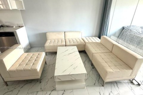 Copropriété à vendre à Miami Beach, Floride: 2 chambres, 67.82 m2 № 2033745 - photo 11