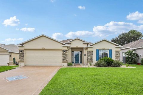 House in Ocala, Florida 3 bedrooms, 153.01 sq.m. № 2284845