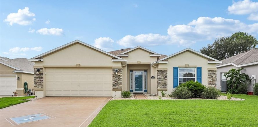 Casa en Ocala, Florida 3 dormitorios, 153.01 m2 № 2284845