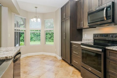 Villa ou maison à louer à Oviedo, Floride: 3 chambres, 194.54 m2 № 2409009 - photo 7