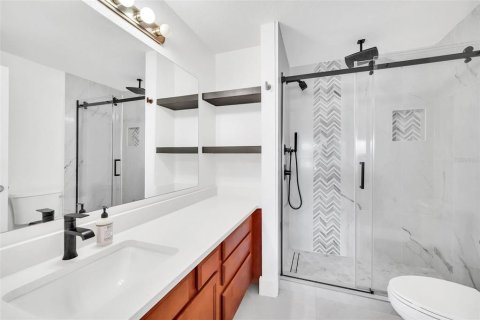 Condominio en venta en Orlando, Florida, 2 dormitorios, 99.87 m2 № 2196835 - foto 11