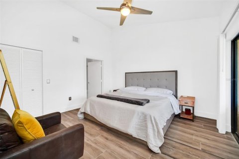 Condominio en venta en Orlando, Florida, 2 dormitorios, 99.87 m2 № 2196835 - foto 10