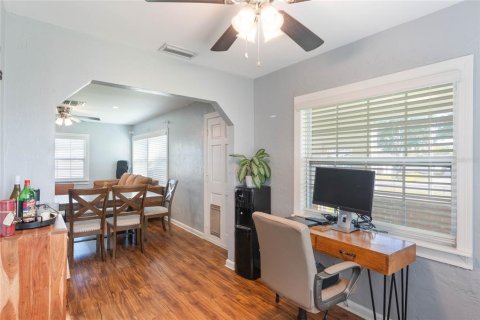 Casa en venta en Orlando, Florida, 3 dormitorios, 110.46 m2 № 1586793 - foto 7