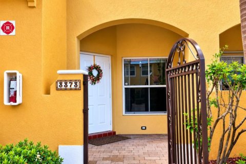 Adosado en venta en Margate, Florida, 2 dormitorios, 133.41 m2 № 2308017 - foto 2