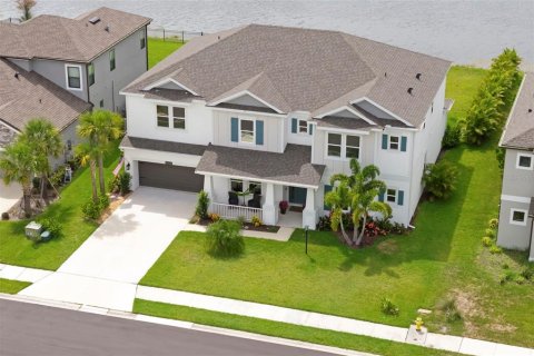 Casa en venta en Bradenton, Florida, 6 dormitorios, 389.73 m2 № 2378067 - foto 3