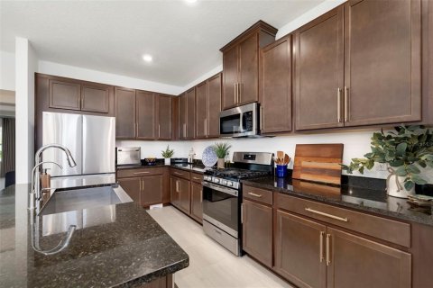 Casa en venta en Bradenton, Florida, 6 dormitorios, 389.73 m2 № 2378067 - foto 25