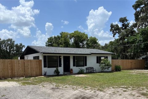 Villa ou maison à vendre à Plant City, Floride: 2 chambres, 80.27 m2 № 1848169 - photo 2