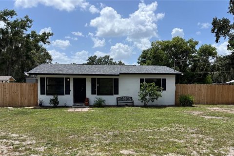 Villa ou maison à vendre à Plant City, Floride: 2 chambres, 80.27 m2 № 1848169 - photo 1