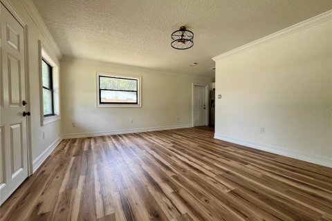 Villa ou maison à vendre à Plant City, Floride: 2 chambres, 80.27 m2 № 1848169 - photo 4