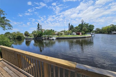 Condominio en alquiler en Tampa, Florida, 2 dormitorios, 89.19 m2 № 1787952 - foto 15