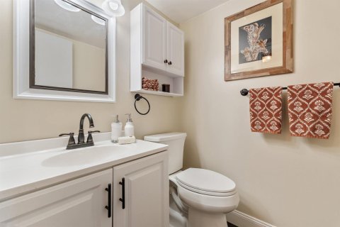 Condo in Stuart, Florida, 1 bedroom  № 2084211 - photo 18
