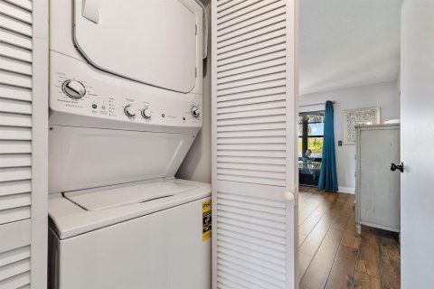 Condo in Stuart, Florida, 1 bedroom  № 2084211 - photo 19