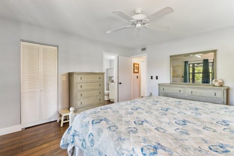 Condo in Stuart, Florida, 1 bedroom  № 2084211 - photo 22
