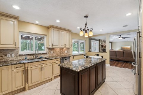 Casa en venta en Winter Springs, Florida, 5 dormitorios, 280.01 m2 № 2384070 - foto 14