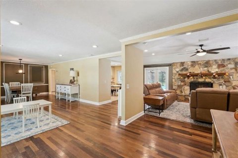 Casa en venta en Winter Springs, Florida, 5 dormitorios, 280.01 m2 № 2384070 - foto 8