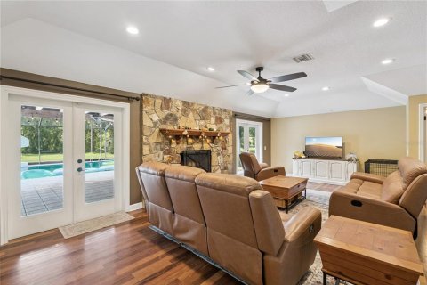Casa en venta en Winter Springs, Florida, 5 dormitorios, 280.01 m2 № 2384070 - foto 12