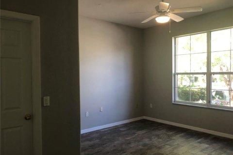 Casa en alquiler en Kissimmee, Florida, 3 dormitorios, 238.39 m2 № 1886976 - foto 15